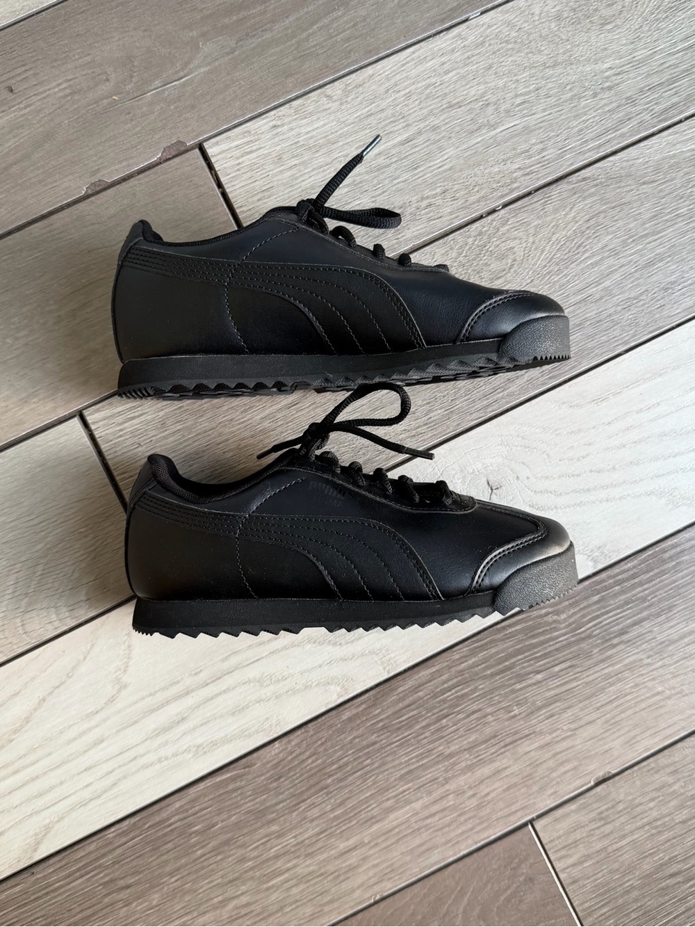 Puma Roma Basic sneakers - Big Kids - Picture 3 of 7